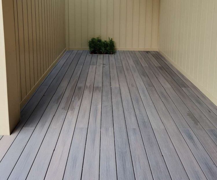 塑木地板在安装时预留缝隙的原因以及塑木花架的安装区别在哪里?