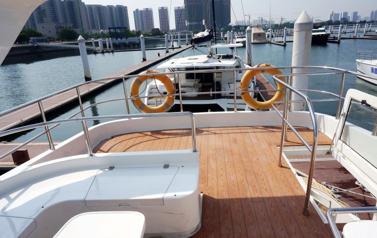 百妥木塑木防腐防潮，攻克潮湿环境